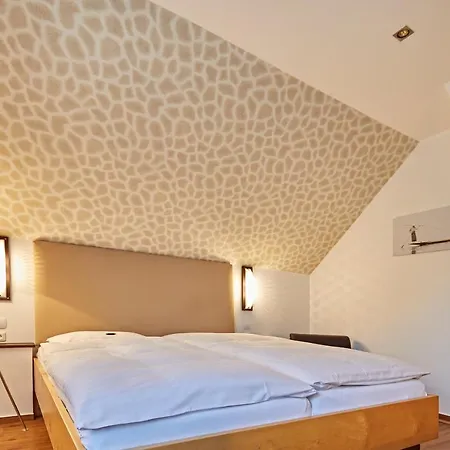 Zur Wartburg 레다비덴브루크