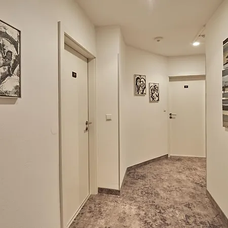 호텔 Zur Wartburg 레다비덴브루크