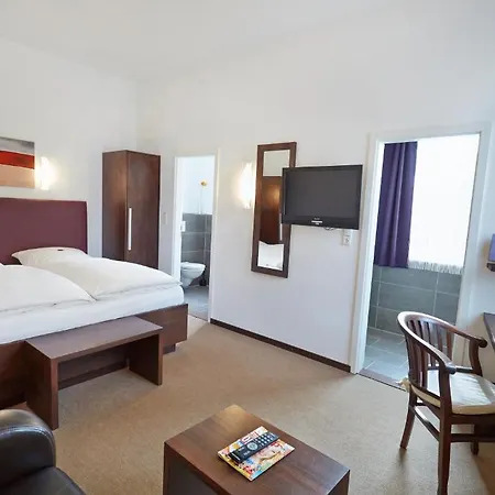 Zur Wartburg 레다비덴브루크