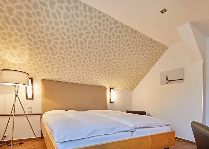 Zur Wartburg Rheda-Wiedenbrück